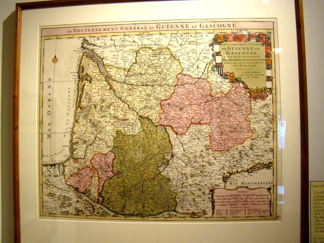 An attractive early 18th century hand colored map of the Bordeaux region of France entitled “Le Gouvernement General de Guinne et Gascogne“ by Pierre Mortier (1661-1711) — image 2